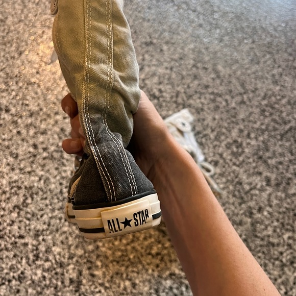 Tall converse - Picture 3 of 5